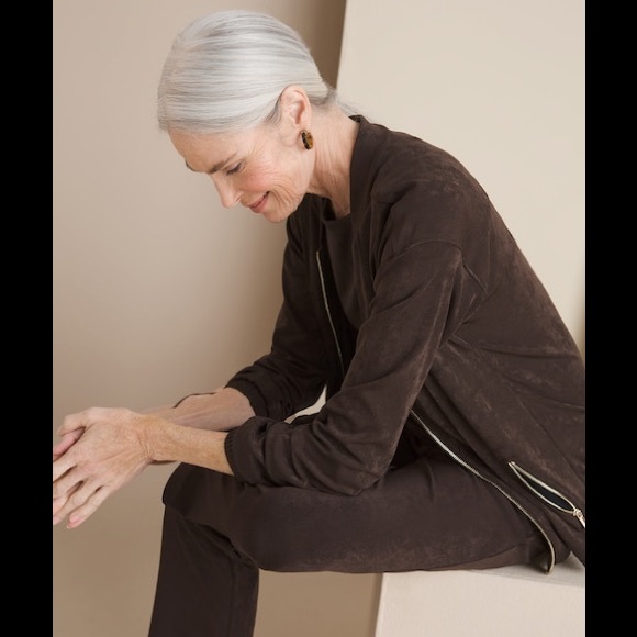 Chicos woman’s Travelers Classic Bomber Jacket - Picture 2 of 8